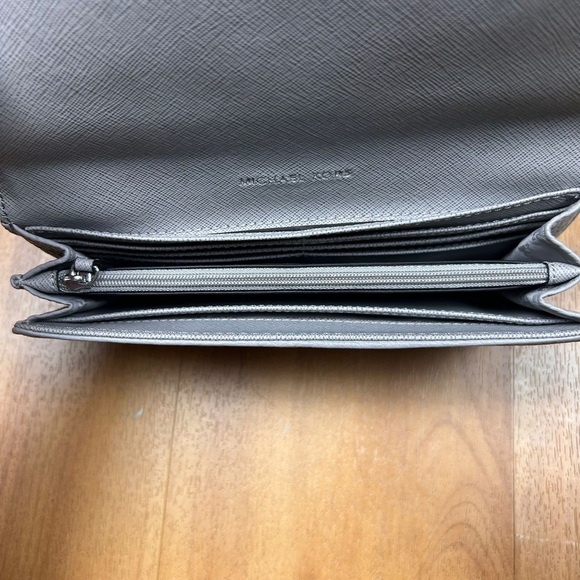 Michael Kors Women’s Gray and Silver Wallet with Card Slots - Picture 6 of 10